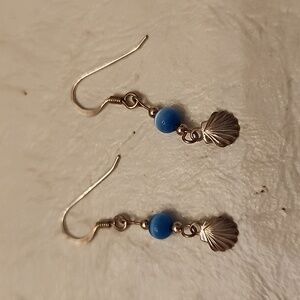 Shell 🐚 dangle earrings with blue bead